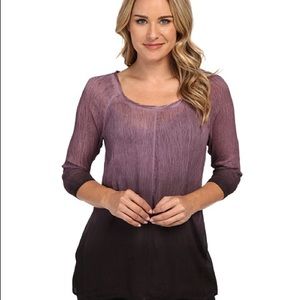 ❌SOLD❗️ DKNY dip dyed Bemberg seamed tee